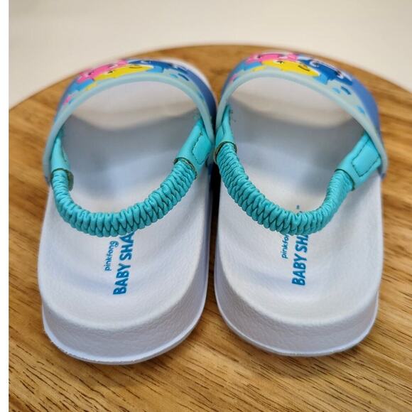 Baby Shark Sandals Size 6 - Picture 2 of 8